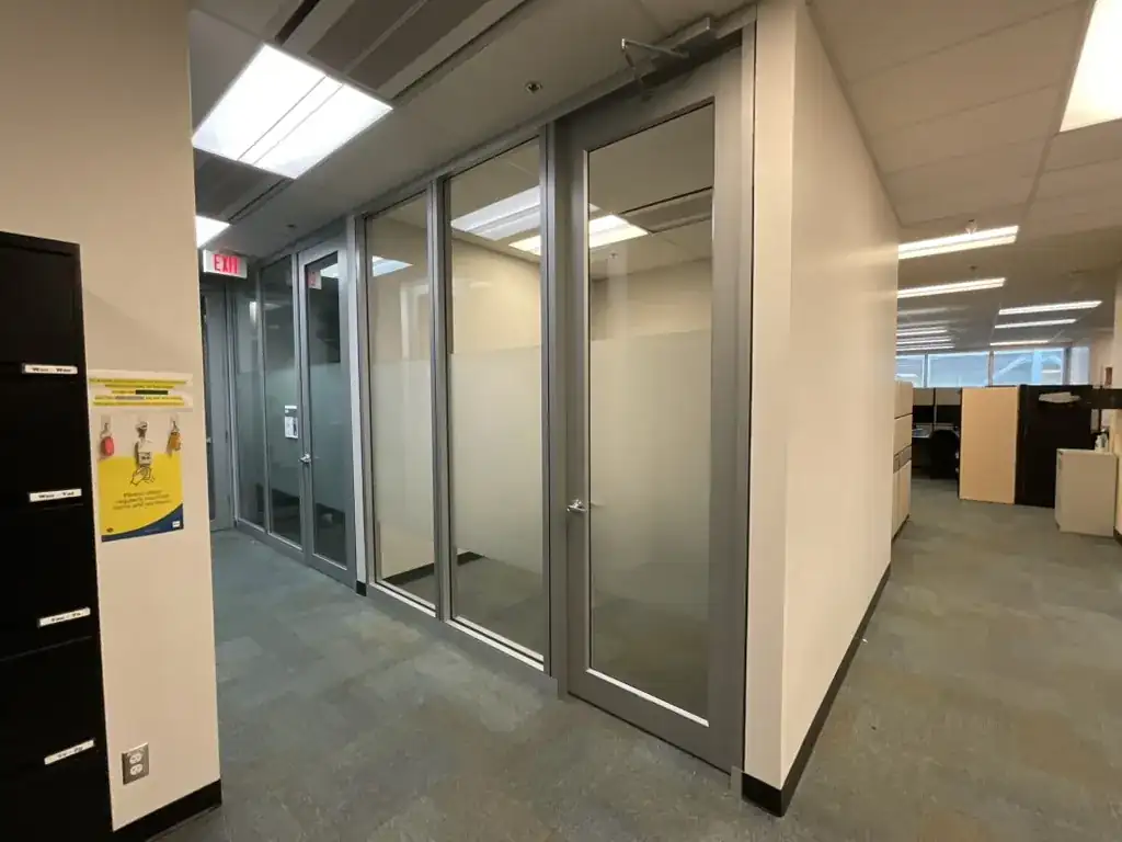 Aluminum-framed partitions by Alpha Glass Ltd, project photo 4