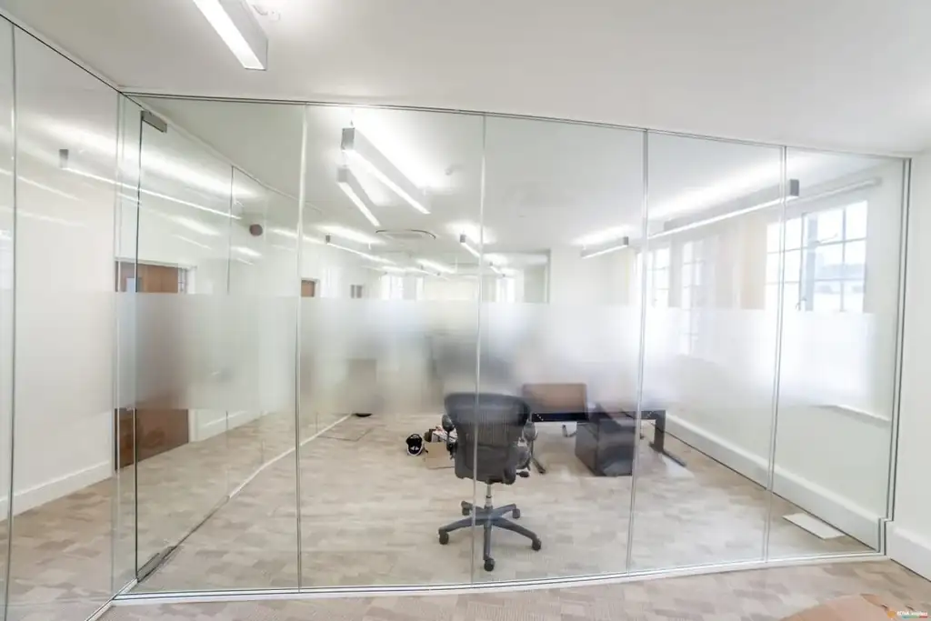 Frameless glass office partition by Alpha Glass Ltd, project photo 10