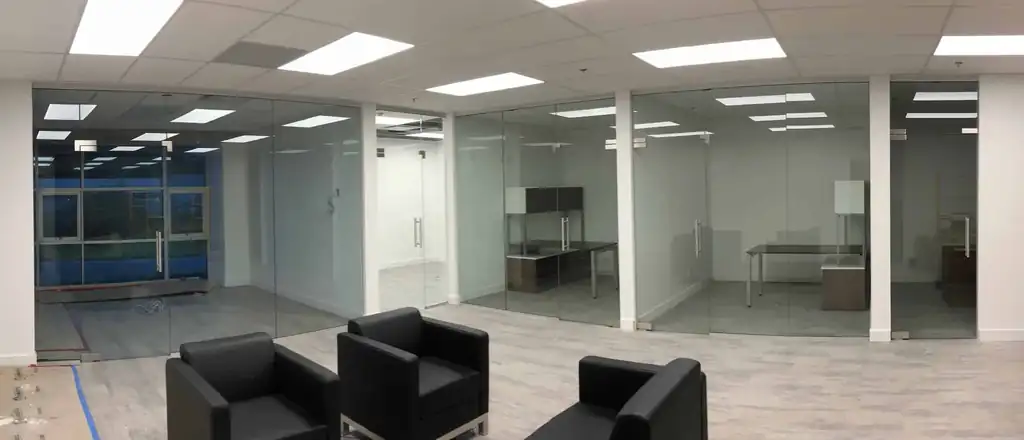 Frameless glass office partition by Alpha Glass Ltd, project photo 21