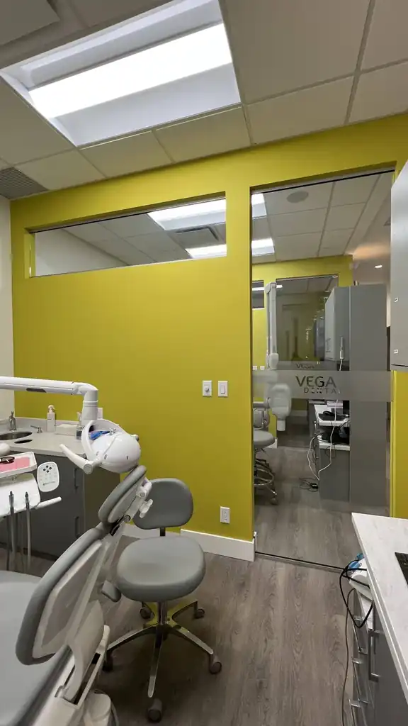 Frameless glass office partition by Alpha Glass Ltd, project photo 25