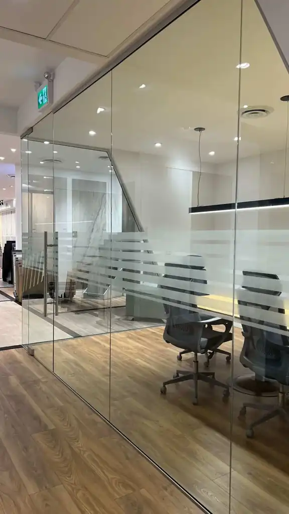 Frameless glass office partition by Alpha Glass Ltd, project photo 41