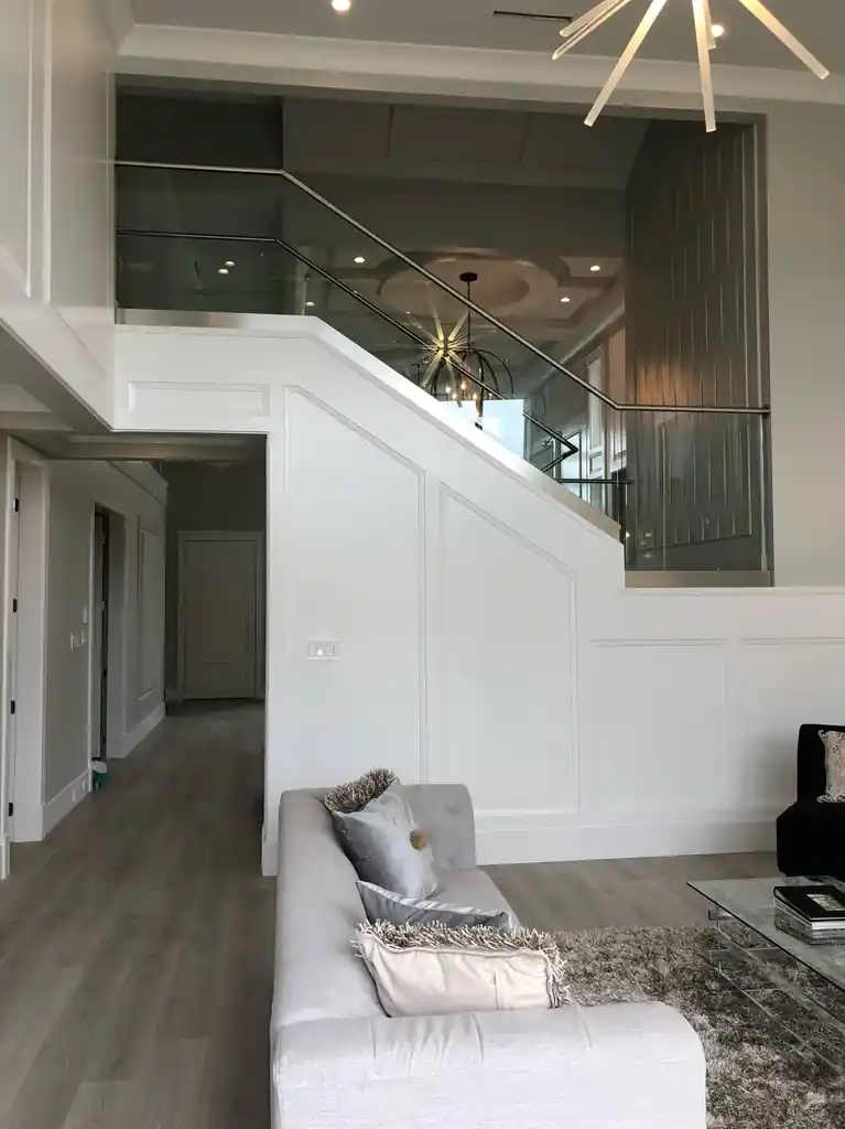 Interior glass railing by Alpha Glass Ltd, project photo 55
