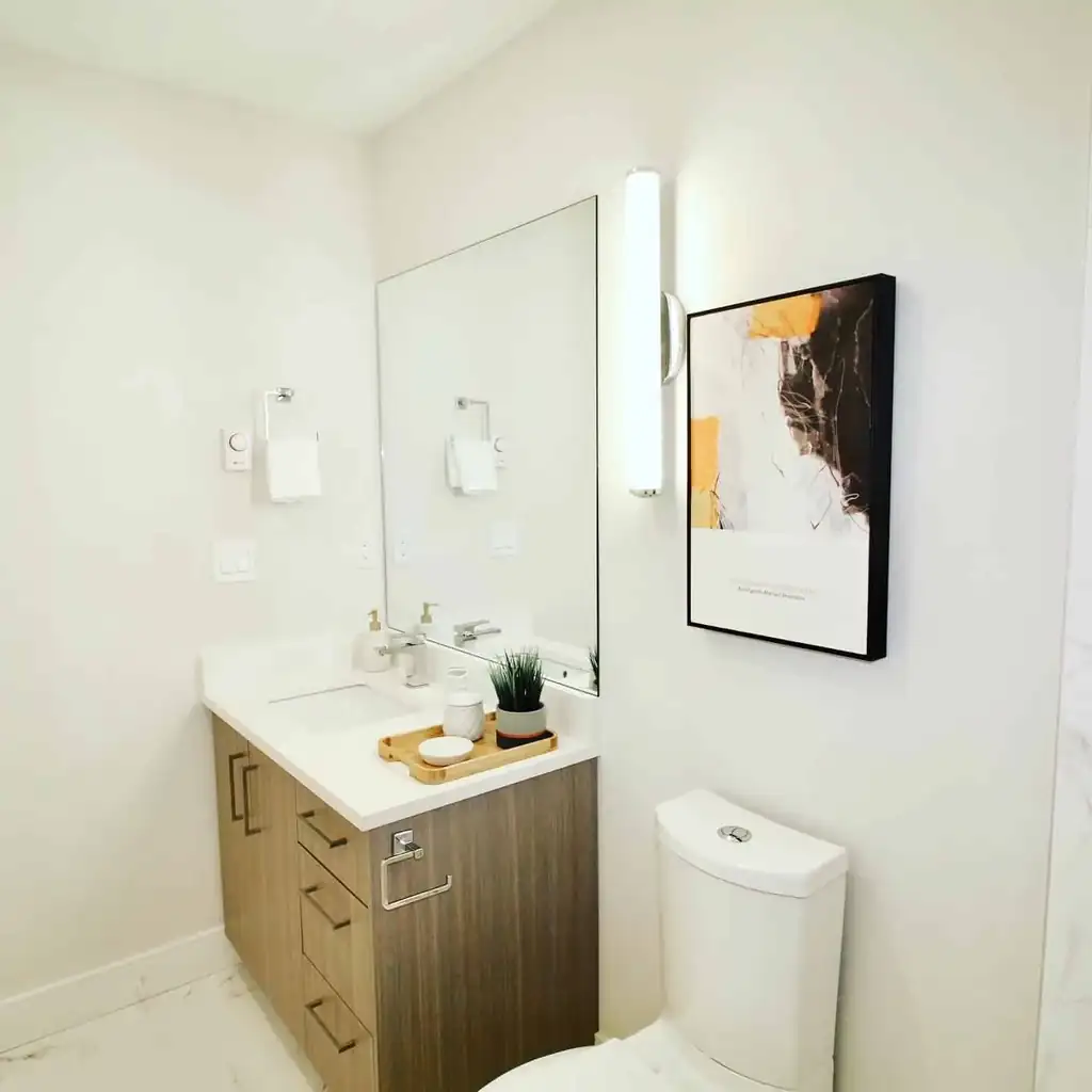 Custom mirror by Alpha Glass Ltd, project photo 7