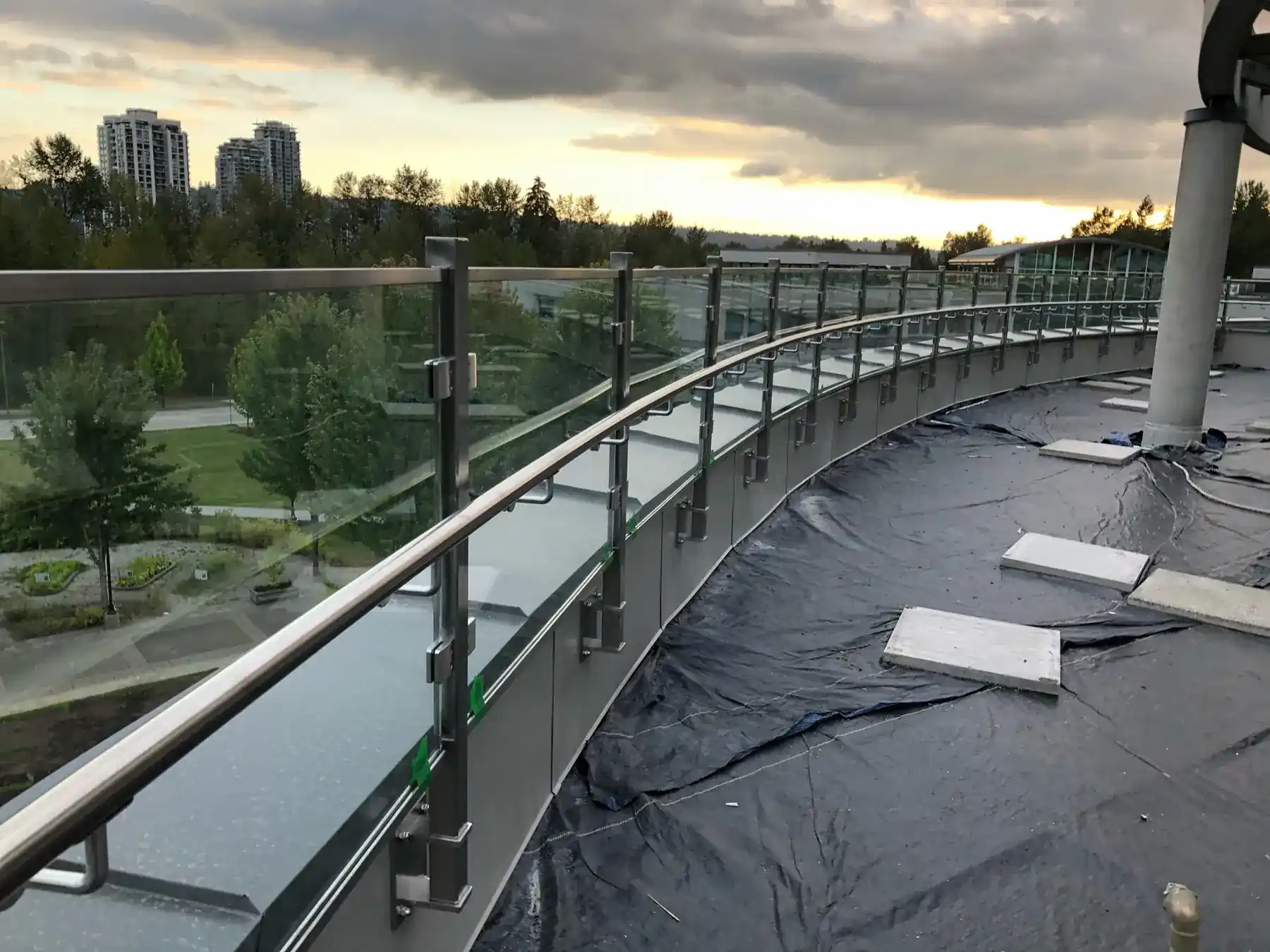 Exterior glass railing by Alpha Glass Ltd, project photo 2