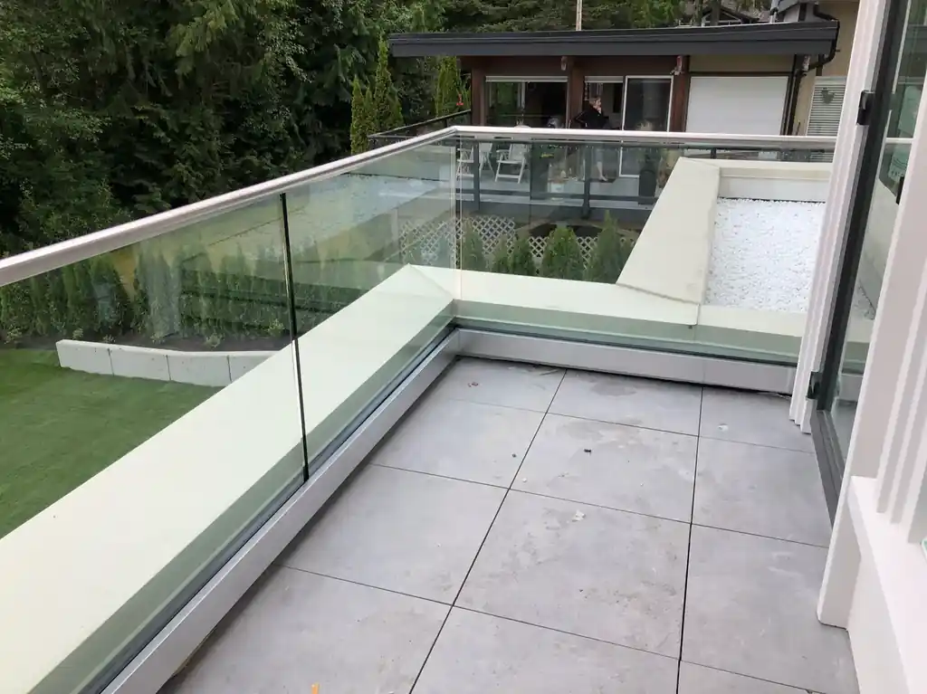 Exterior glass railing by Alpha Glass Ltd, project photo 3
