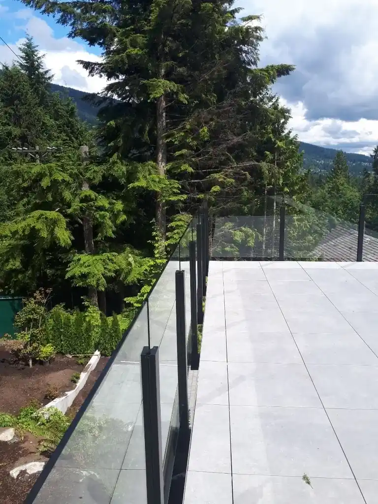 Exterior glass railing by Alpha Glass Ltd, project photo 20