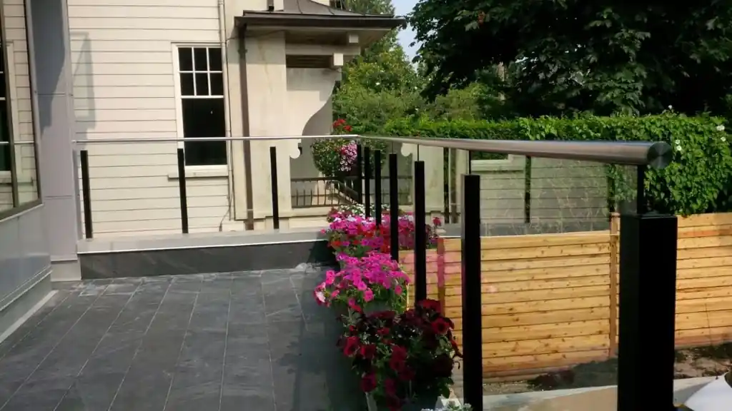 Exterior glass railing by Alpha Glass Ltd, project photo 23