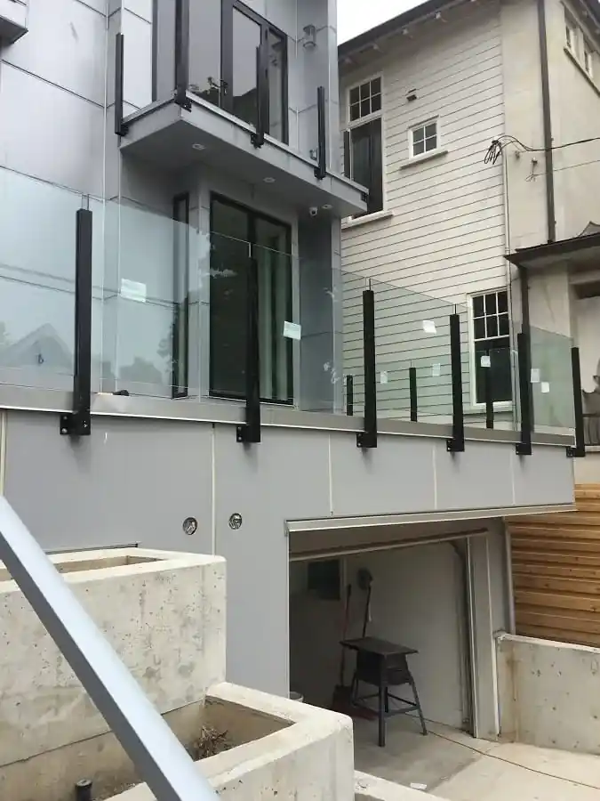 Exterior glass railing by Alpha Glass Ltd, project photo 24