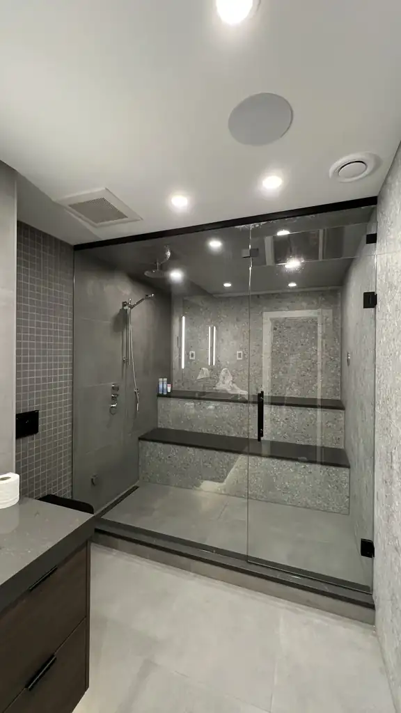 Steam room doors by Alpha Glass Ltd, project photo 4