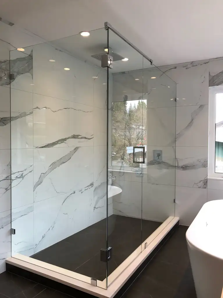 Frameless swing shower door by Alpha Glass Ltd, project photo 51