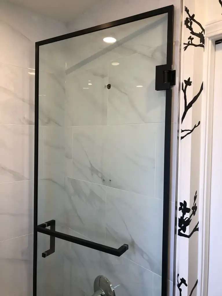 Frameless swing shower door by Alpha Glass Ltd, project photo 55